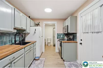 9033 Loop Road, Slatington Boro, PA 18080 - Photo 23