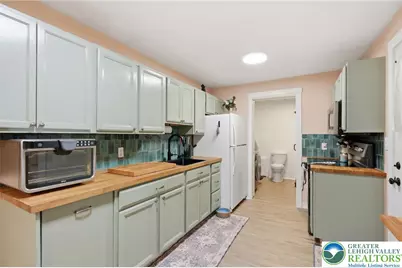 9033 Loop Road, Slatington Boro, PA 18080 - Photo 21