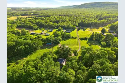 9033 Loop Road, Slatington Boro, PA 18080 - Photo 35