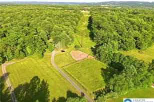 9033 Loop Rd, Slatington Boro, PA 18080 - Photo 3