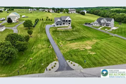 465 Gail Drive, Bushkill Twp, PA 18064 - Photo 5