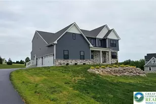 465 Gail Dr, Bushkill Twp, PA 18064 - Photo 17