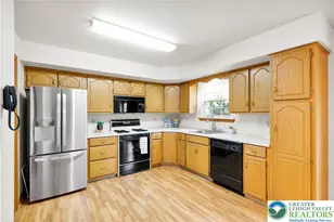 2721 Tamlynn Ln, Easton, PA 18045 - Photo 17