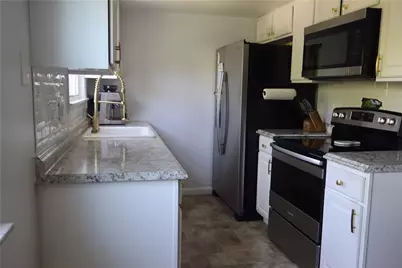 649 Front Street, Allentown City, PA 18103 - Photo 3