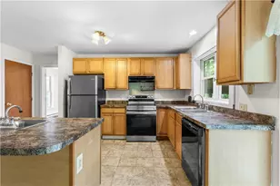 1229 Fern Dr, Coolbaugh Twp, PA 18346 - Photo 13