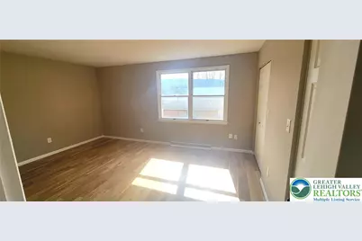 419 Spring Street, Bethlehem City, PA 18018 - Photo 9