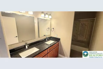 419 Spring Street, Bethlehem City, PA 18018 - Photo 11
