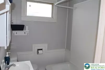 319 Columbia Street, Tamaqua, PA 18252 - Photo 11