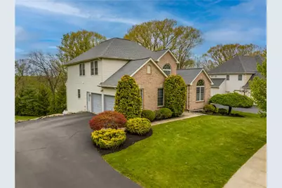 3234 Overlook Drive, Emmaus Boro, PA 18049 - Photo 3