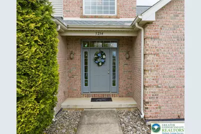 3234 Overlook Drive, Emmaus Boro, PA 18049 - Photo 5