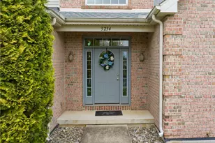 3234 Overlook Dr, Emmaus Boro, PA 18049 - Photo 5
