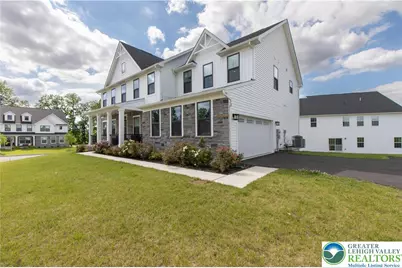 8548 Lafayette Lane, Upper Macungie Township, PA 18051 - Photo 9