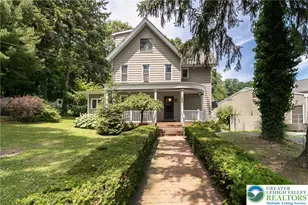 608 N Delaware Dr, Easton, PA 18042 - Photo 1