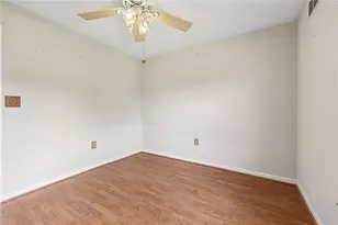 50 Crown Dr, Easton, PA 18040 - Photo 27