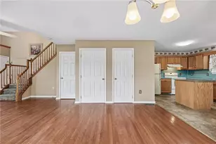 50 Crown Dr, Easton, PA 18040 - Photo 11