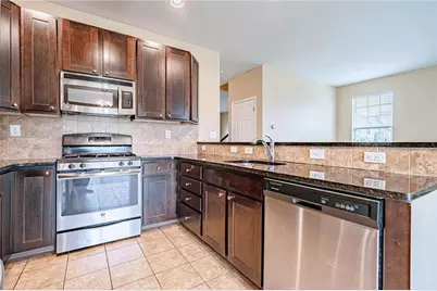 233 Snapdragon Way, Upper Macungie Township, PA 18104 - Photo 11