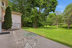 3951 Kenrick Dr, Bethlehem City, PA 18020 - Photo 25