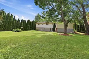 3951 Kenrick Dr, Bethlehem City, PA 18020 - Photo 27
