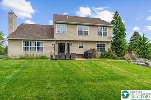 2190 Beechwood St, Upper Macungie Township, PA 18069 - Photo 9