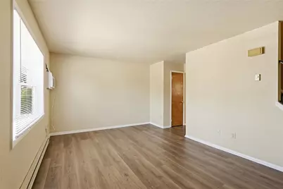 5634 Kart Drive, Allentown City, PA 18106 - Photo 5