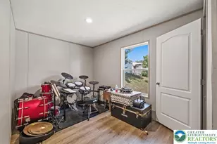 6016 Ambler Ct, Washington Township, PA 18080 - Photo 19