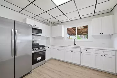 222 W Nesquehoning Street, Easton, PA 18042 - Photo 5