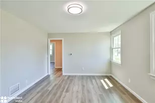 415 Willow Rd, Hellertown Boro, PA 18055 - Photo 11