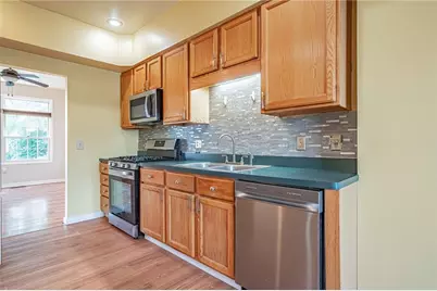 1601 Harding Circle, Whitehall Township, PA 18052 - Photo 7