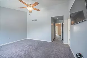 1601 Harding Cir, Whitehall Township, PA 18052 - Photo 21