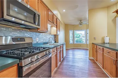 1601 Harding Circle, Whitehall Township, PA 18052 - Photo 9