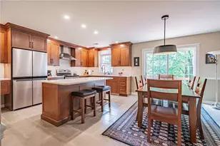 2760 Red Oak Cir, Bethlehem City, PA 18017 - Photo 15