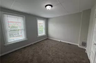 512 N Wyoming St, Allentown City, PA 18103 - Photo 9