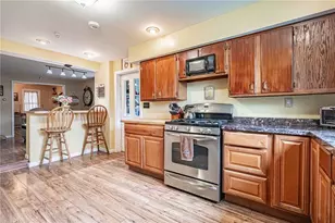 226 S 5th St, Emmaus Boro, PA 18049 - Photo 13