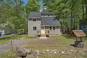 8592 Periwinkle Dr, Tobyhanna, PA 18466 - Photo 1