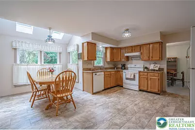 3251 Sequoia Drive, Lower Macungie Township, PA 18062 - Photo 5