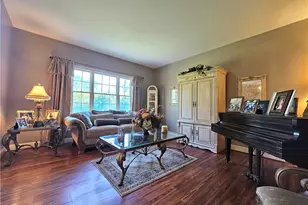 30 Melchor Dr, Williams Township, PA 18042 - Photo 15