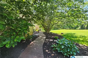 30 Melchor Dr, Williams Township, PA 18042 - Photo 7