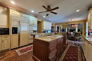 30 Melchor Dr, Williams Township, PA 18042 - Photo 5