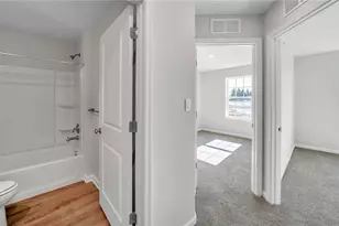 8305 Brodie Ct, Upper Macungie Township, PA 18031 - Photo 41