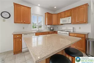5520 Skyline Dr, North Whitehall Township, PA 18078 - Photo 17