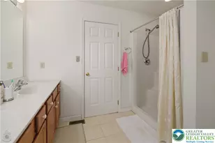5520 Skyline Dr, North Whitehall Township, PA 18078 - Photo 37