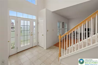 5520 Skyline Drive, North Whitehall Township, PA 18078 - Photo 9