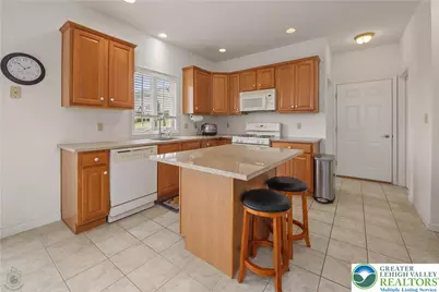 5520 Skyline Drive, North Whitehall Township, PA 18078 - Photo 15