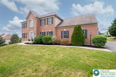 5520 Skyline Drive, North Whitehall Township, PA 18078 - Photo 3