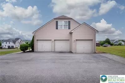 5520 Skyline Drive, North Whitehall Township, PA 18078 - Photo 5