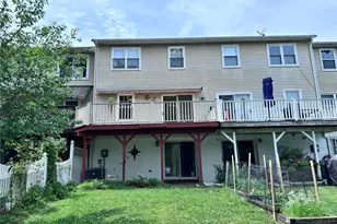 21 Eisenhower Cir, Whitehall Township, PA 18052 - Photo 25