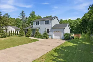 97 Autumn Ln, Penn Forrest, PA 18229 - Photo 7