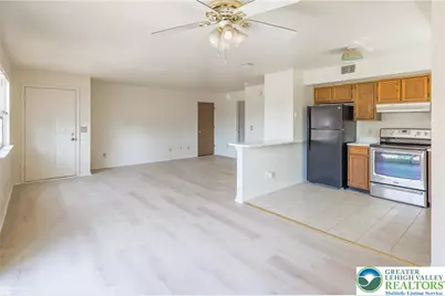 1464 Cedar Crest Avenue #18, South Whitehall Township, PA 18104 - Photo 13