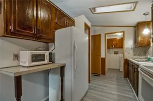 1010 Spruce Ln, Upper Macungie Township, PA 18031 - Photo 25