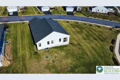 4220 Cypress Lane, Whitehall Township, PA 18052 - Photo 3